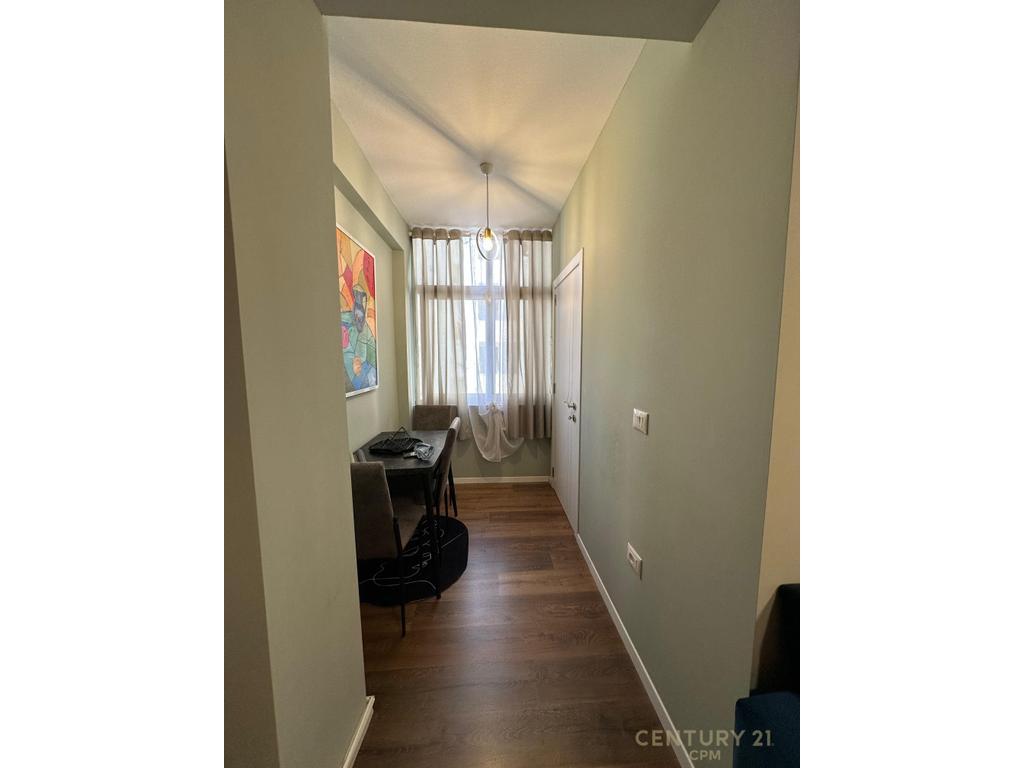 Rruga e Durrësit, pranë Ministrisë së Arsimit, Apartament 1+1 Me Qira