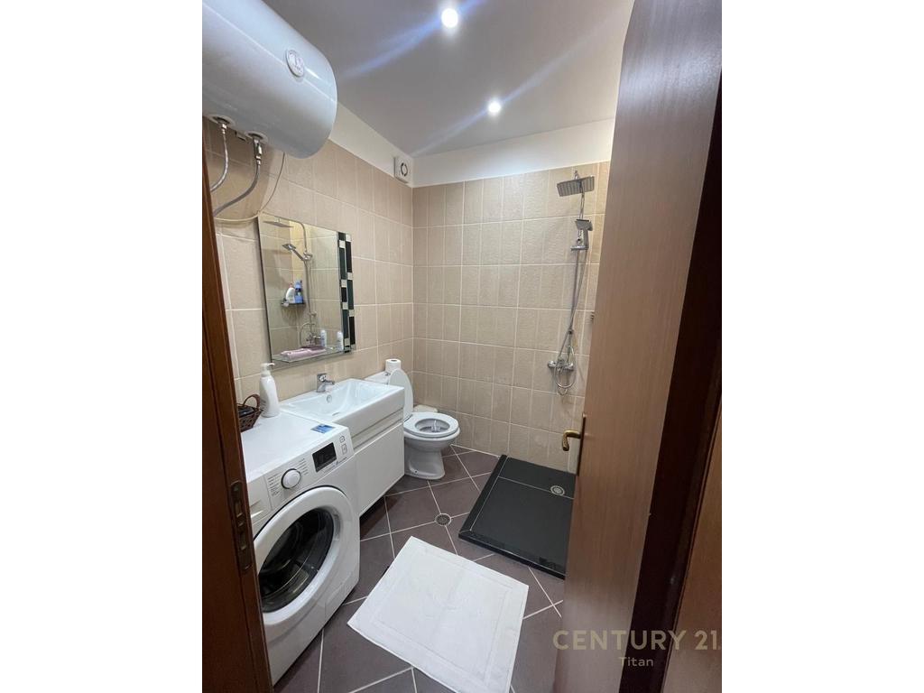 Apartment In Astir Near Bar Artisti