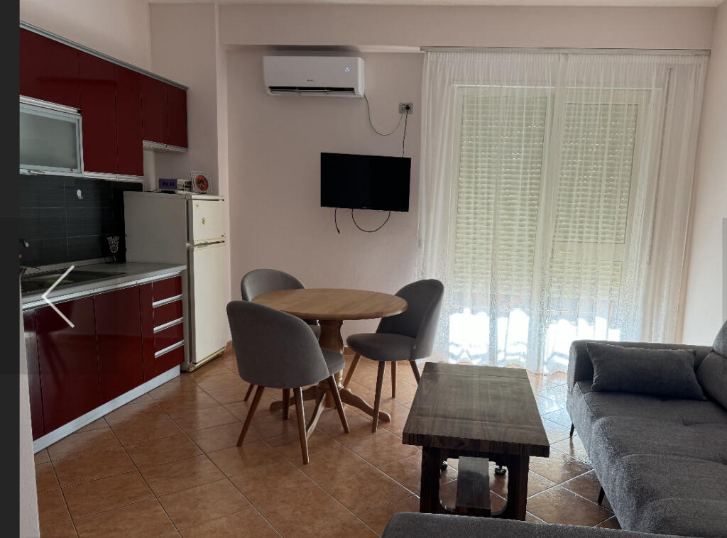 Appartamento 1+1 in affitto vicino a Delijorgjit