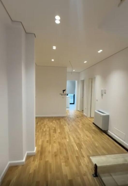 VILLA FOR RENT 600 M2 TEG 4000 EUR