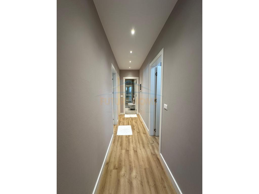 Apartment 2+1+Yard for Sale, Lalzi Bay