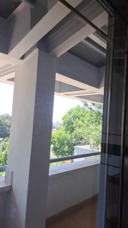 Super 3-storey villa for rent