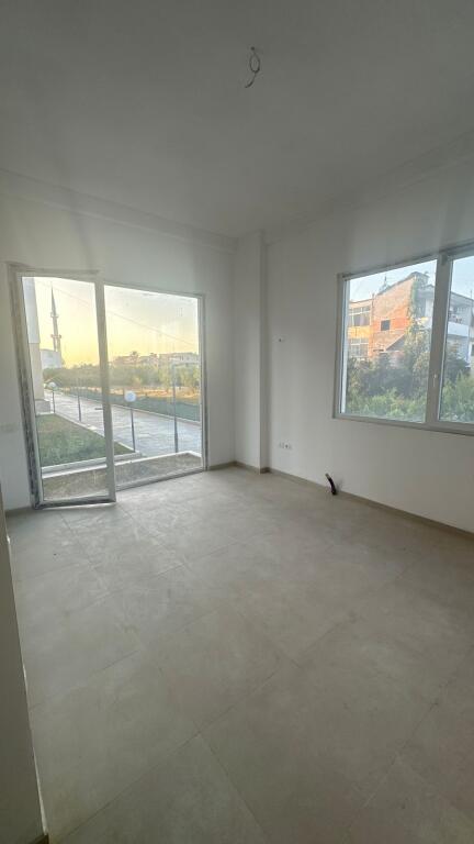 Jepet Aparament Bosh ( Vetem Konfrabufe) ne Astir
