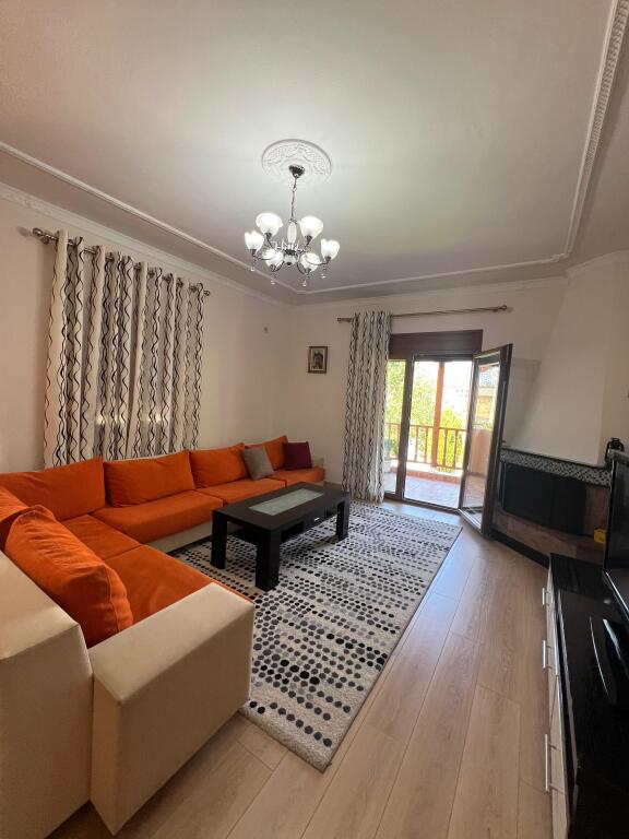 duplex for rent +2 parking spaces ali dem