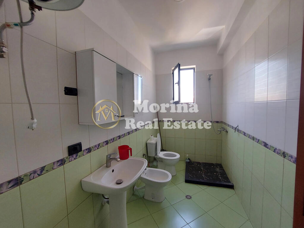 Rent, Private Entrance 2+1, United School, 500 euro/month