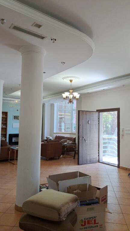 Super 3-storey villa for rent