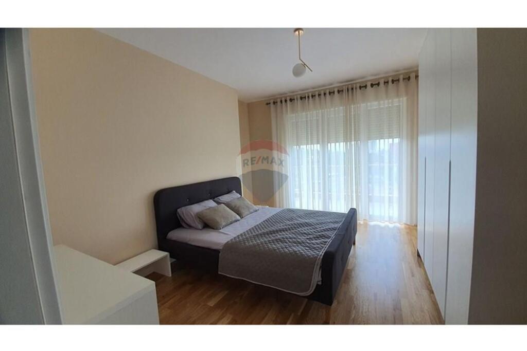 SHITET APARTAMENT 2+1+2 TEK RRUGA E ELBASANIT, ( ID:530391021-65)