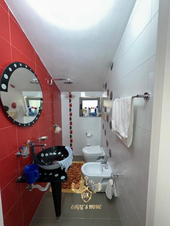 VILLA IN VENDITA 2 piani MOLTO VICINO AL MARE  📍 Indirizzo: QERRET