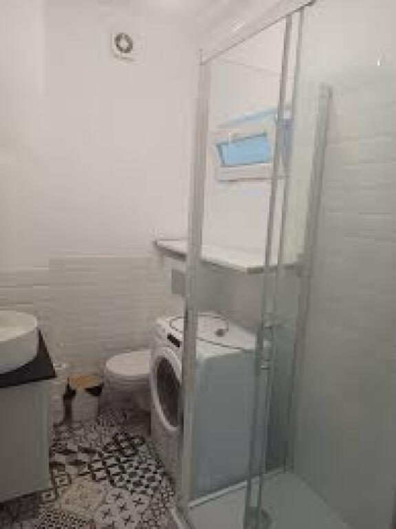 Zyre Me Qera Ne Xhamllik (ID BZ2662) Tirane