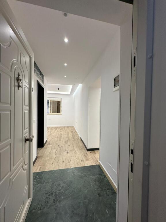 Apartament 1+1 per shitje tek Petro Nini