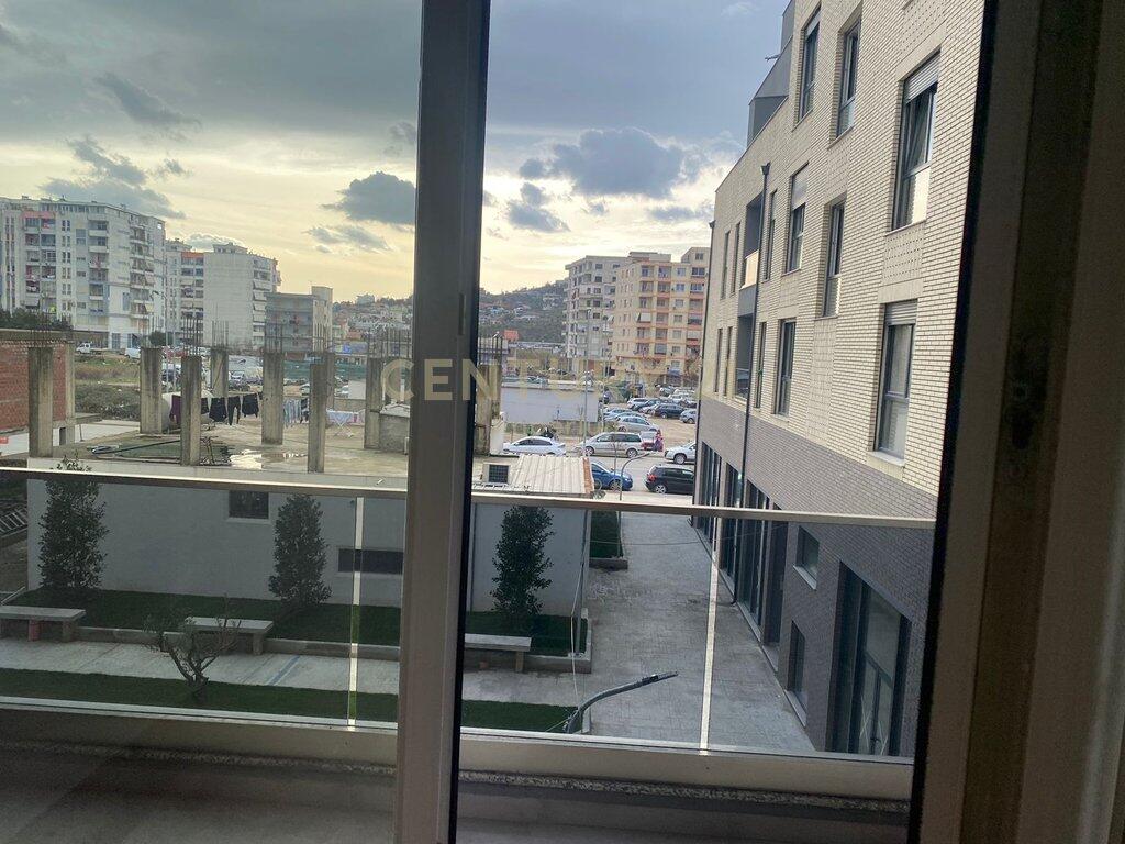 🏡 2-Bedroom Apartment for Sale – Astir Area, Tirana