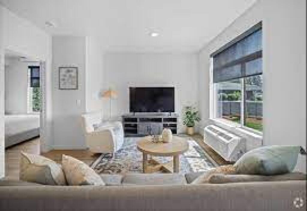 Apartament Me Qera 3+1+2 tek rruga 5 Maji (ID B230163) Tirane​