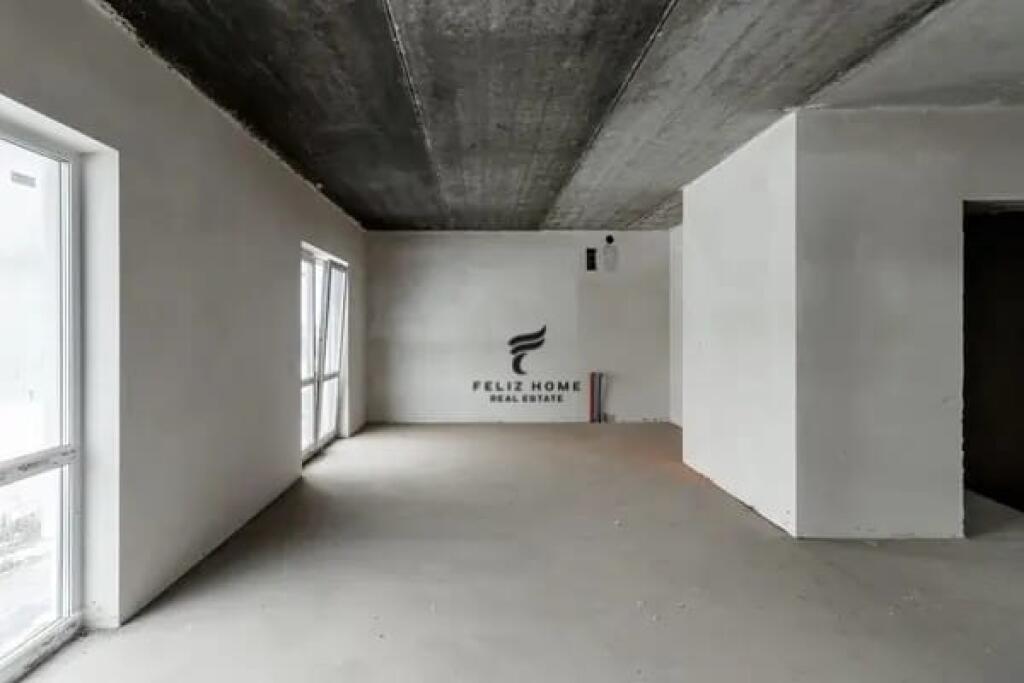 SHOP FOR RENT 50 M2 ZOGU I ZI 1500 EURO