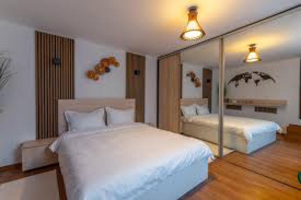 Apartament Me Qera 1+1+post parkimi Tek Fusha e Aviacionit (ID B210835)Tirane