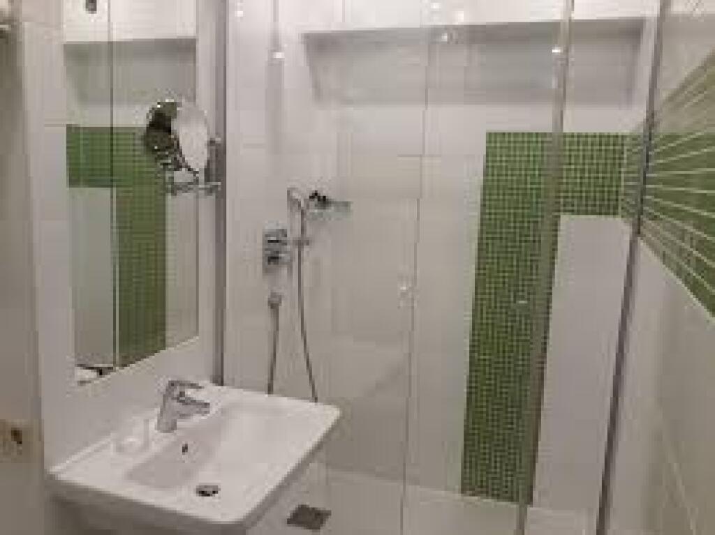 Apartament ne Shitje 2+1 tek Ish Tregu Elektrik (ID B121202) Tirane