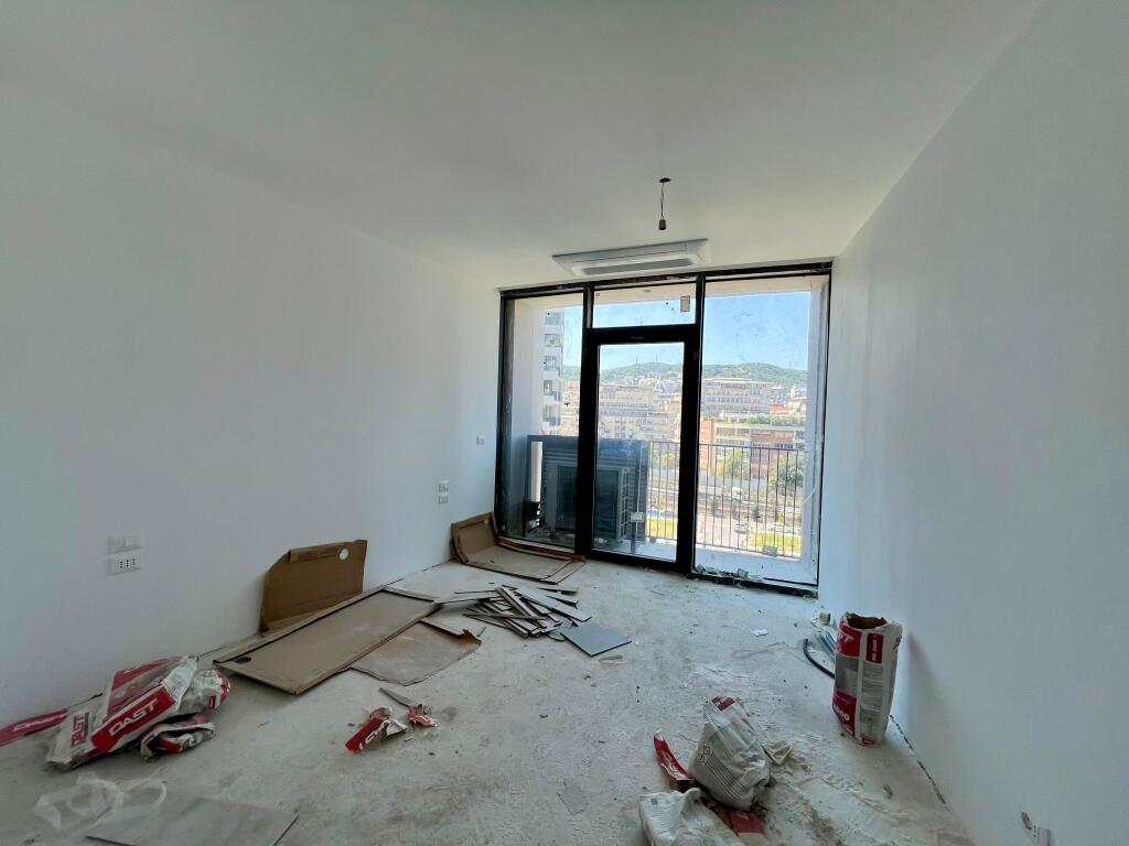 Apartment for sale 2+1+2 bathrooms +Garage, "Lake View Residence" Tirana.