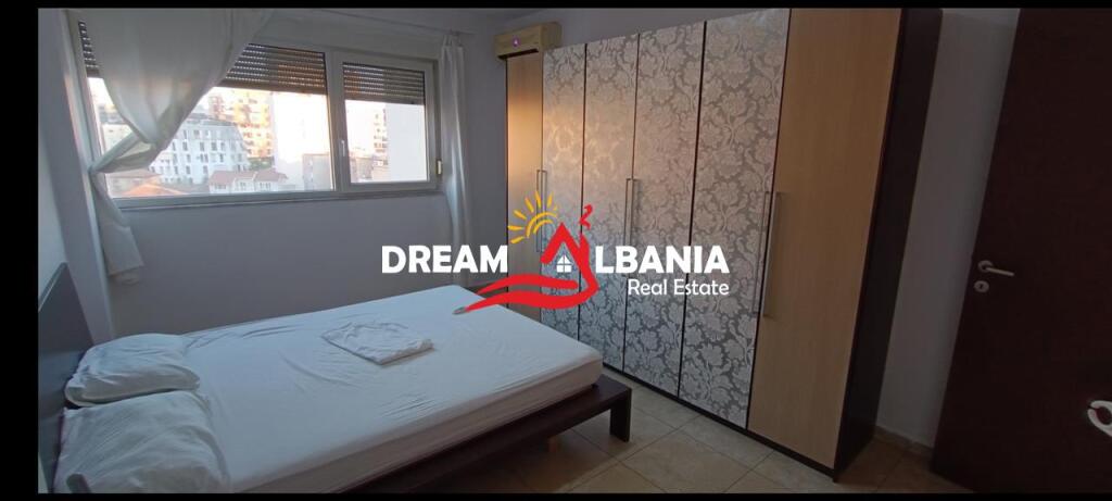 Affittasi appartamento 1+1 presso Mozaiku di Tirana(ID 42111321)