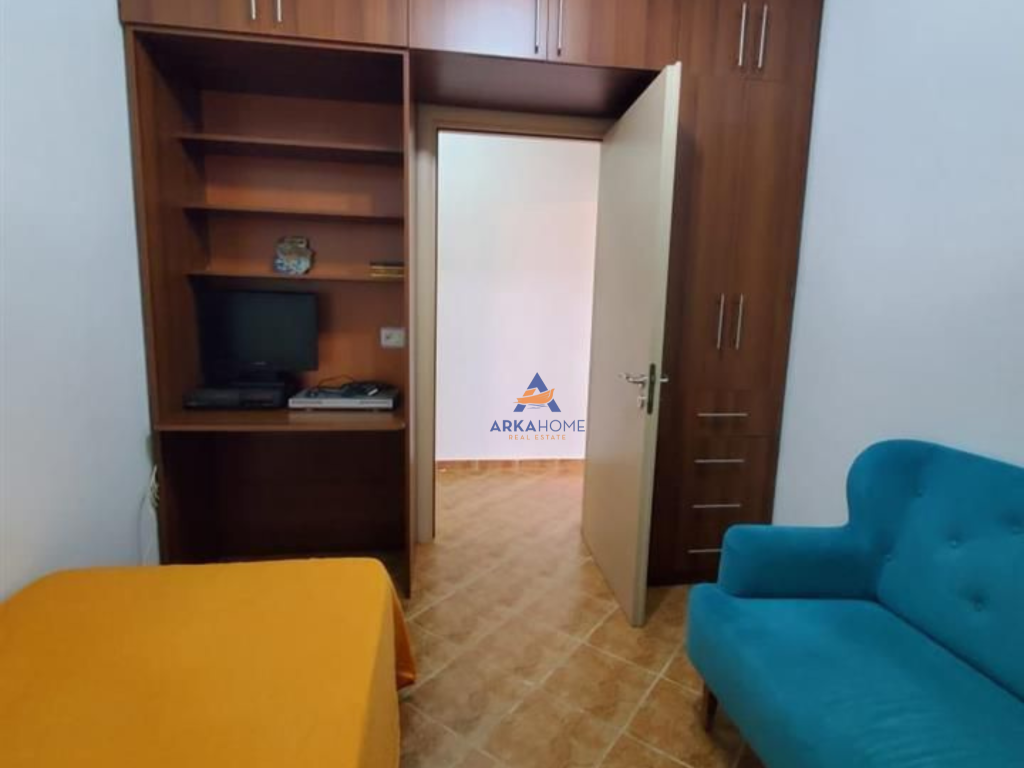 APPARTAMENTO IN AFFITTO 2+1+BALCONE "RRUGA MINE PEZA" 550 EURO.