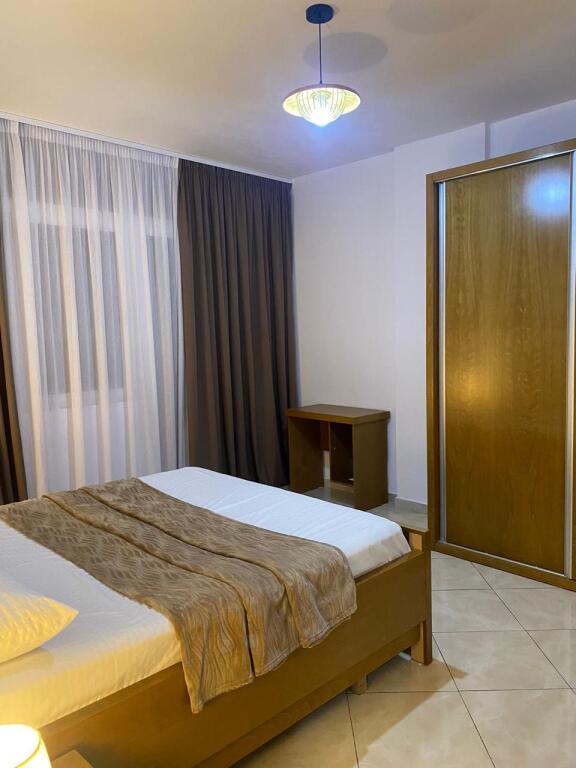 Appartamento In Affitto 2+1 vicino a Cassa Italia (ID B2201404) Tirana