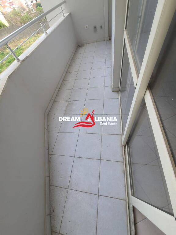 Apartment 1+1+2 with balconies for sale in Fresk, near Nuclear Physics in Tirana (ID 4111977)