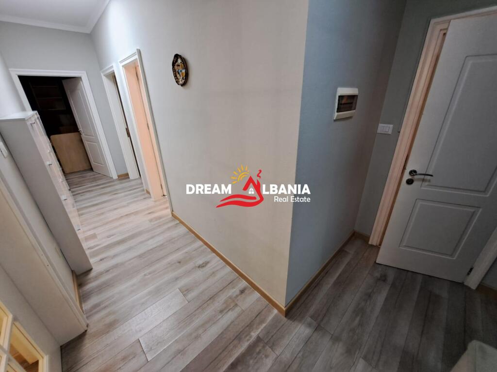3+1 apartment for rent in the Commune of Paris near Abi Bank in Tirana (ID  4231379)
