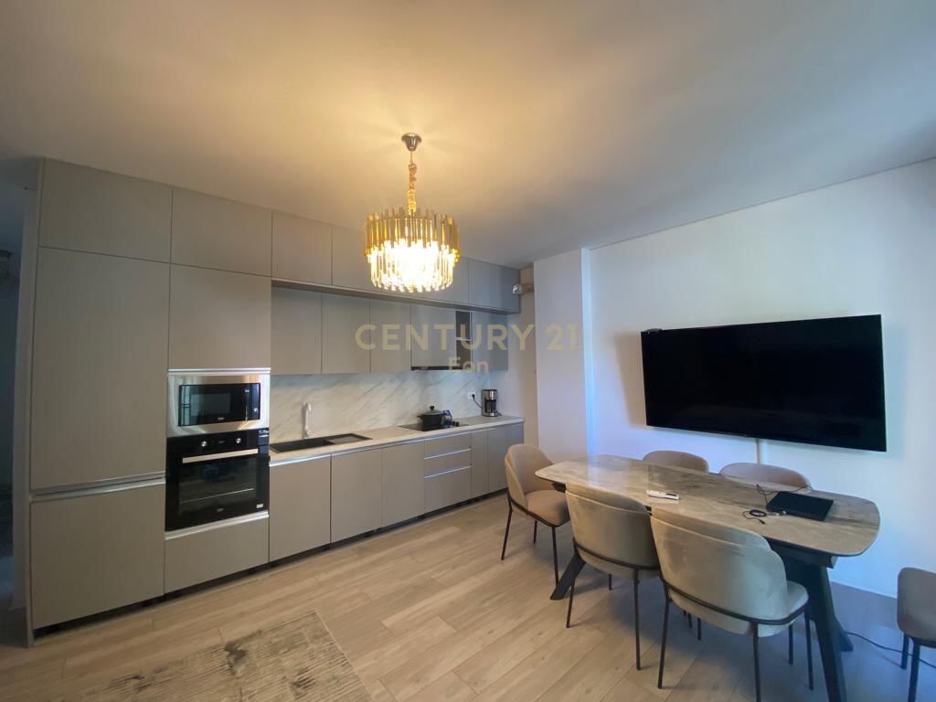 Shitet Apartament 2+1 – San Pietro Resort, Gjiri i Lalzit