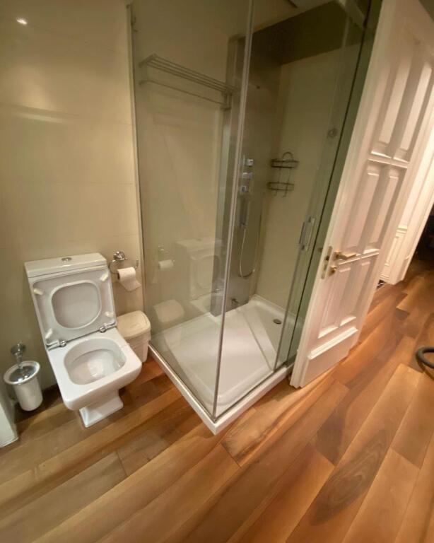 🏠 Qira super apart 1+1 te Shkolla e Kuqe