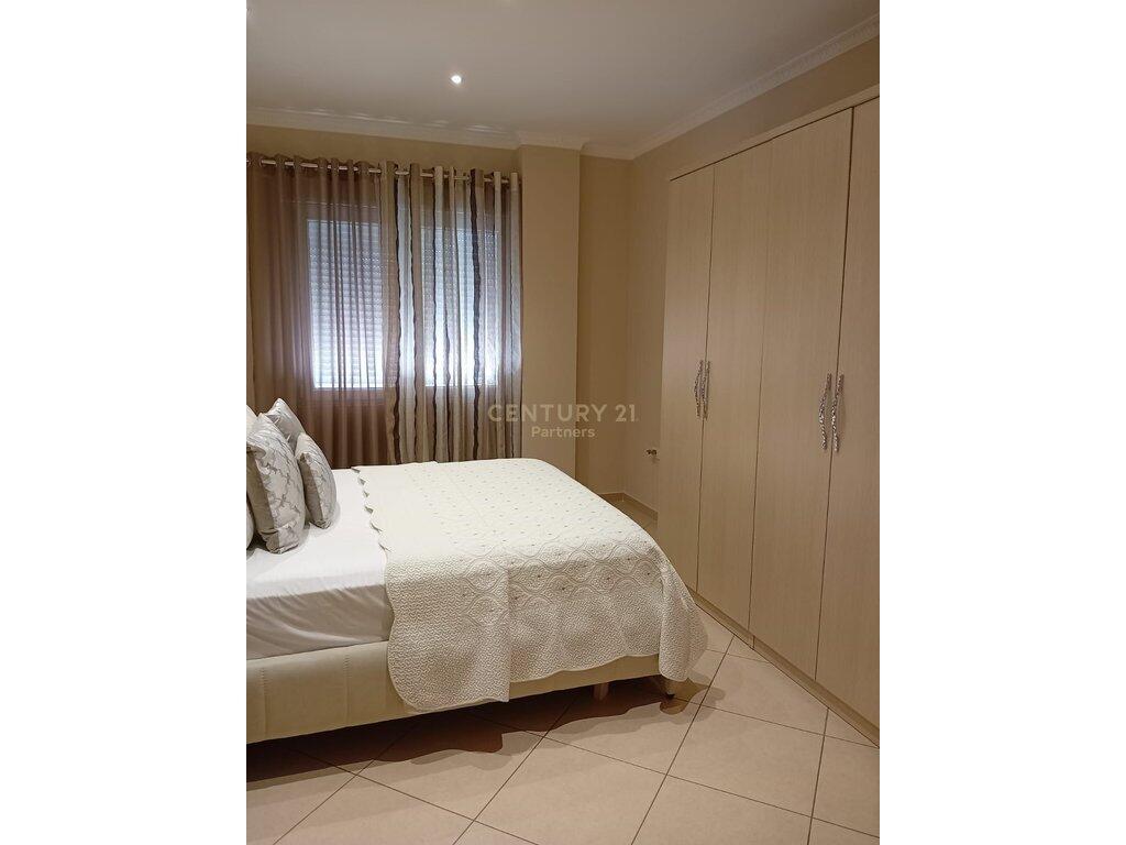 FOR RENT APARTMENT 1+1 ON KAVAJA STREET, AT GLOBE