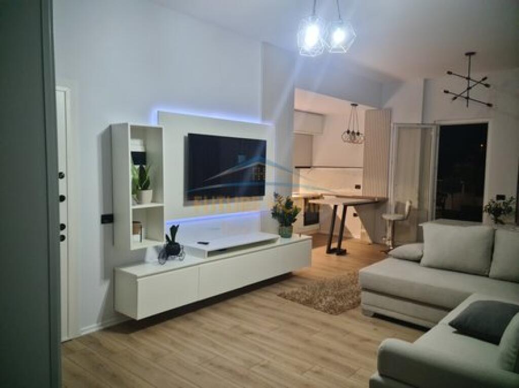 Rent, Apartment 3+1, Fresk, Tirana.
