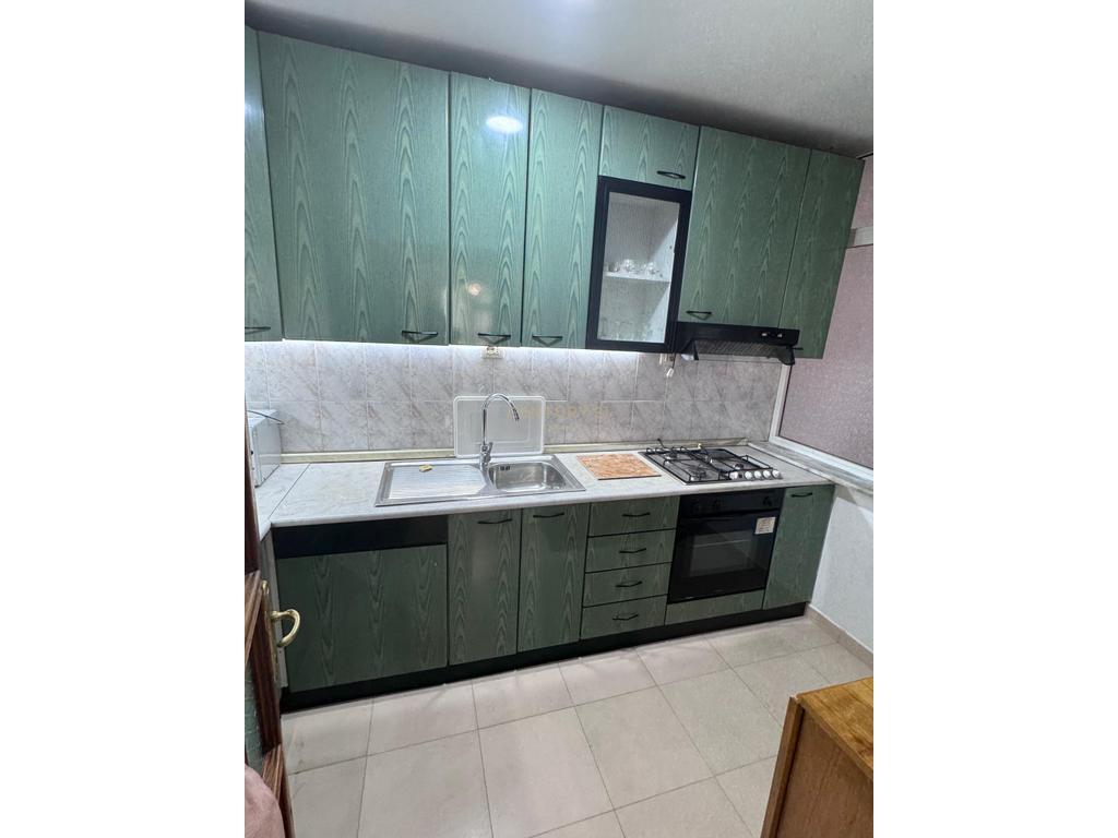 Apartment 5+1 for rent at the beginning of Don Bosko street in Tirana 950 € /Month