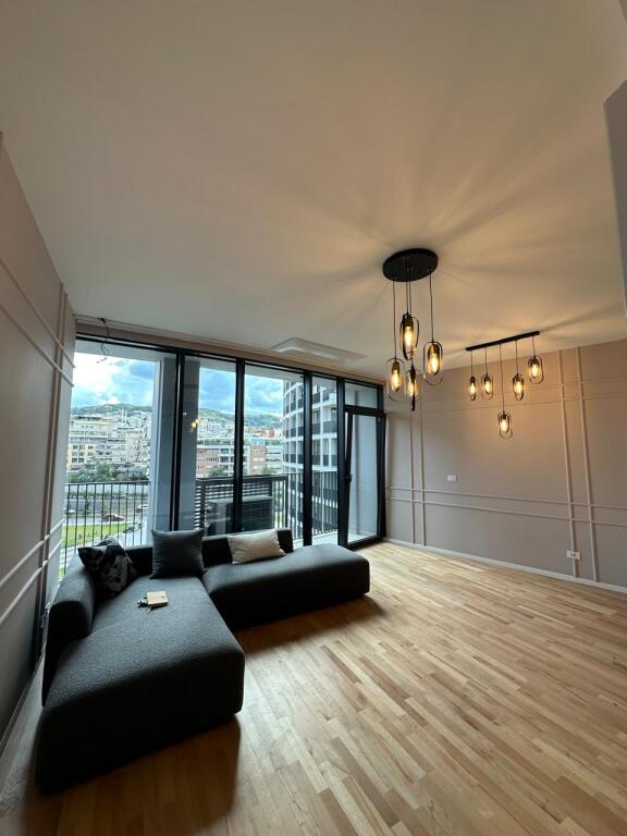 SUPER APARTMENT FOR RENT AT LAKE VIEW, 2+1 TIRANA