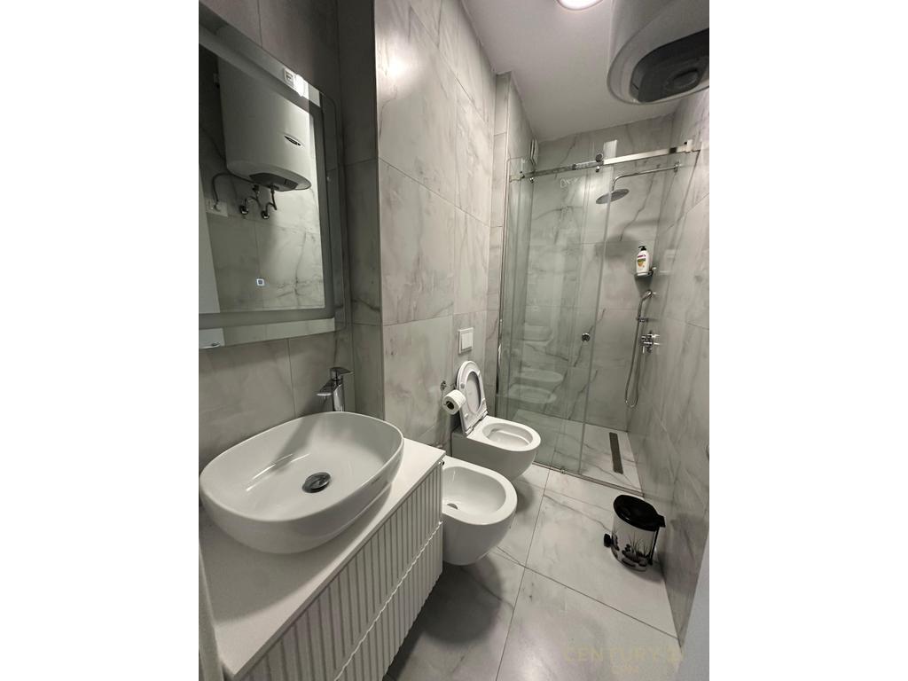 🏠 In Affitto – Appartamento 2+1+2, Garden Building