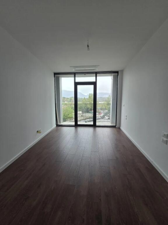SUPER OFFICE FOR RENT 2+1 IN LAKE VIEW RESIDENCE, TIRANA