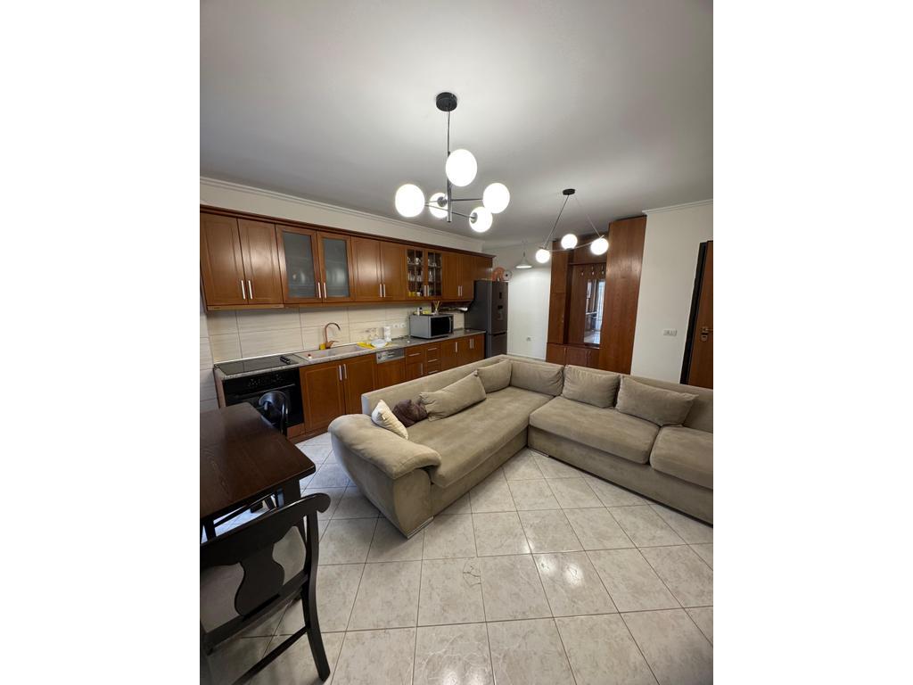 2+1 apartment for sale in the Municipality of Paris near Kristal Center