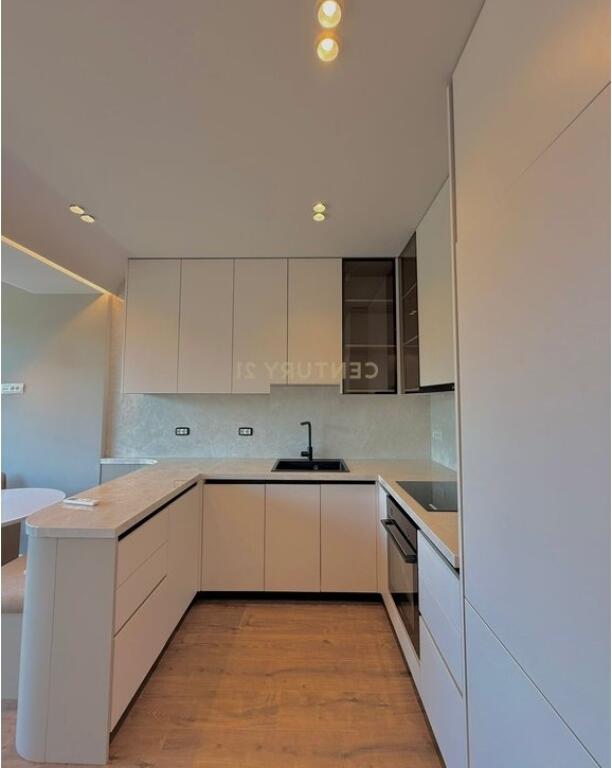 Apartament me qera 1+1 ne zonen e Myslym Shyrit