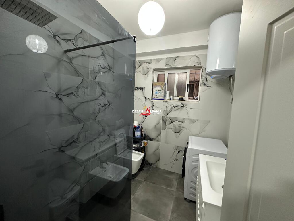 Apartment 2+1 for sale on Xhanfize Keko street near the European University (ID 41212016)