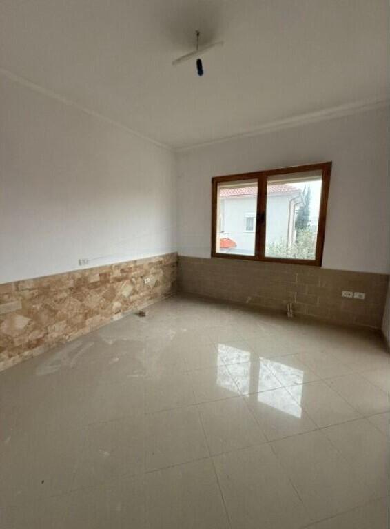 🏡OCCASION! 4-Storey Villa with 4 Entrances Above German Villas, Tirana for Sale!