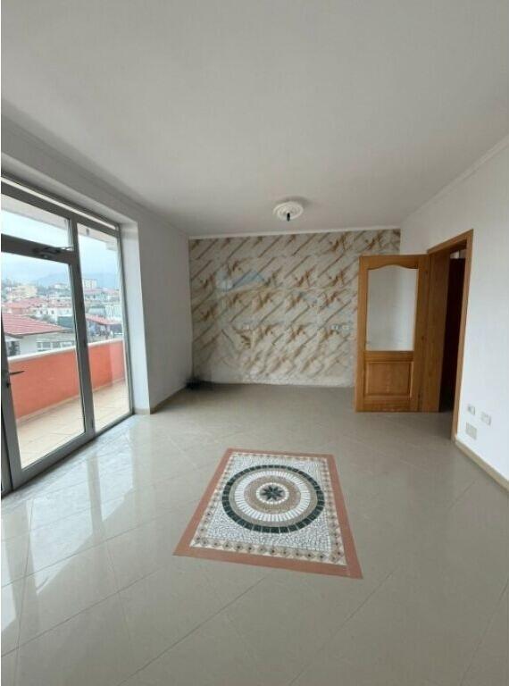 🏡OCCASION! 4-Storey Villa with 4 Entrances Above German Villas, Tirana for Sale!