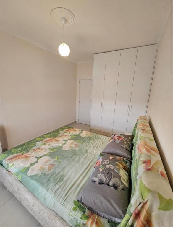 2+1+2 apartment for rent at Casa Italia (450 Euro)