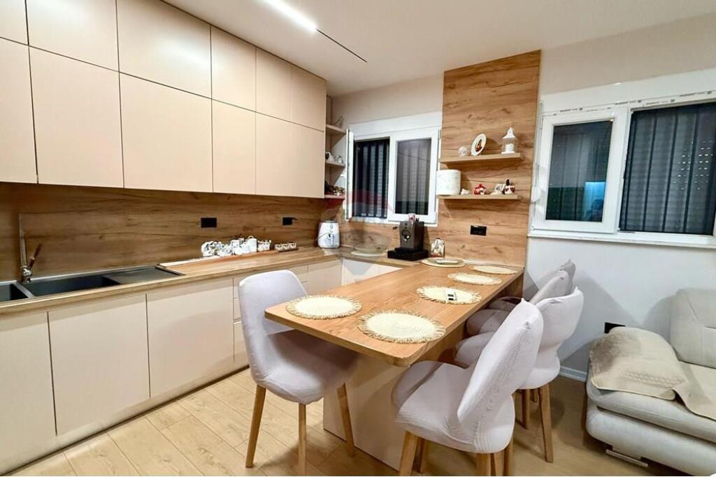 2+1 APARTMENT FOR SALE, DIBRËS STREET