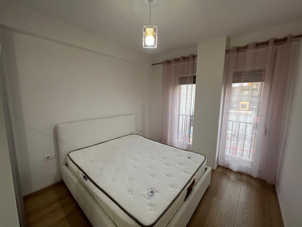 📣 AFFITTO SUPER Appartamento 1+1 con Balcone, Vicino al 21 Dicembre