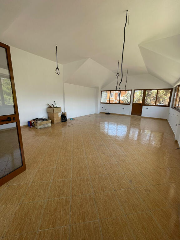 Zyre me qera ne Don Bosko (ID BZ2663) Tirane