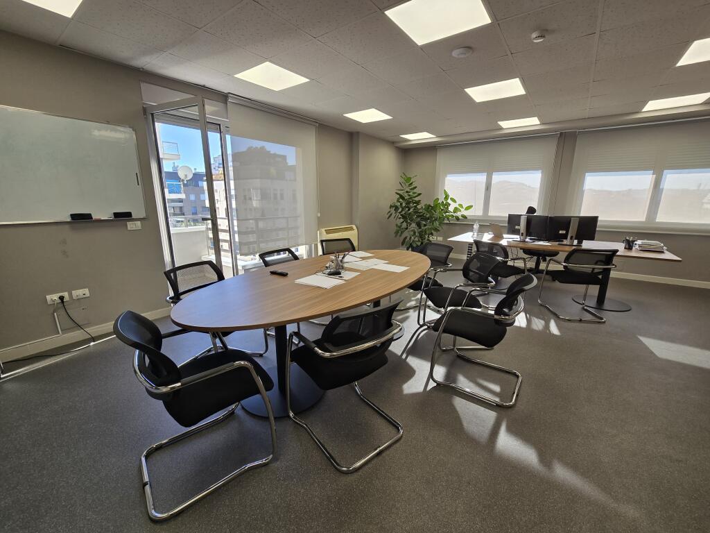 SUPER AMBIENCE FOR OFFICE RENT IN BLLOK, NEW OFFICE