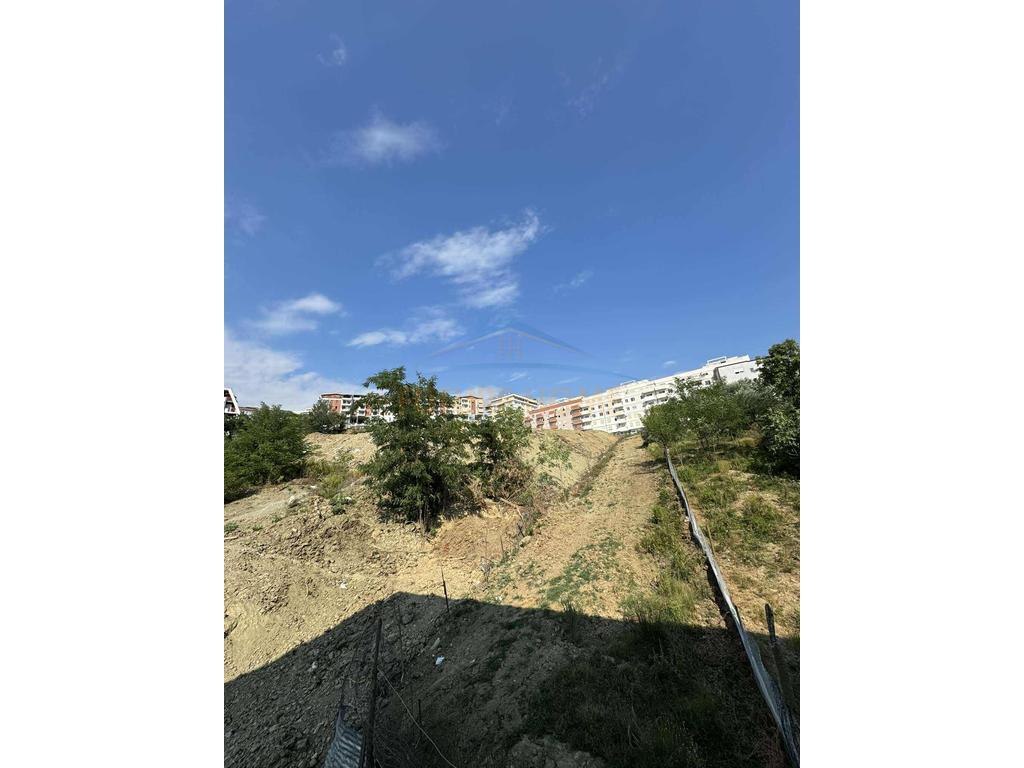 In vendita, Appartamento 1+1, Fresk, Tirana.