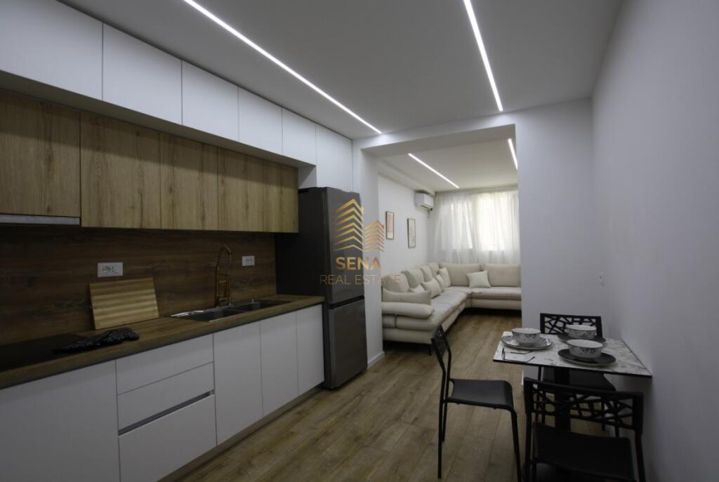 Rent, Apartment 1+1, 21 Dhjetori, 650 Euro/month