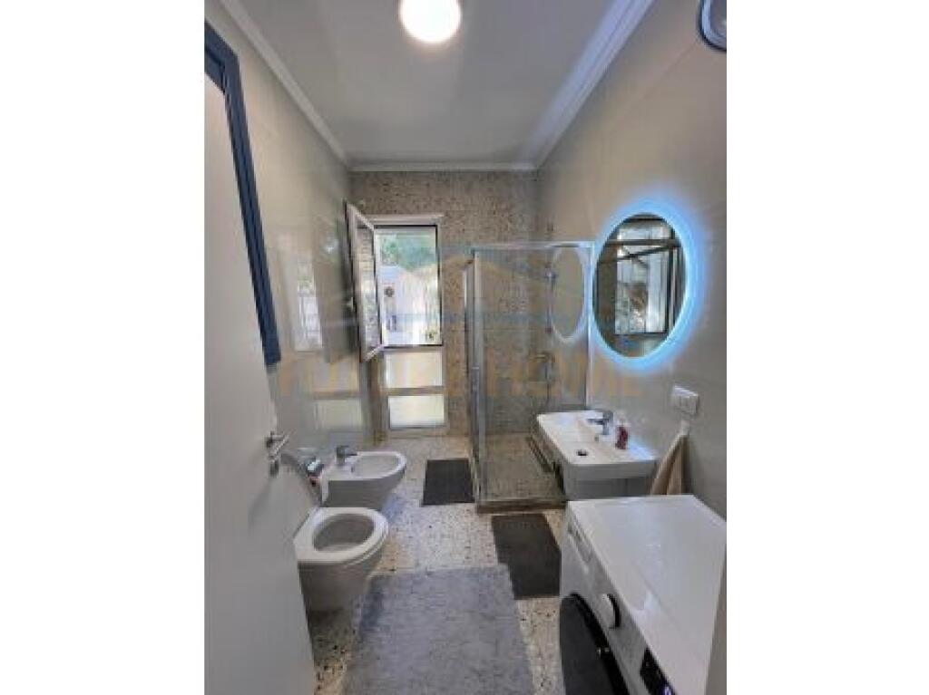 In vendita, Appartamento 2+1, Gjiri i Lalezit, Durres