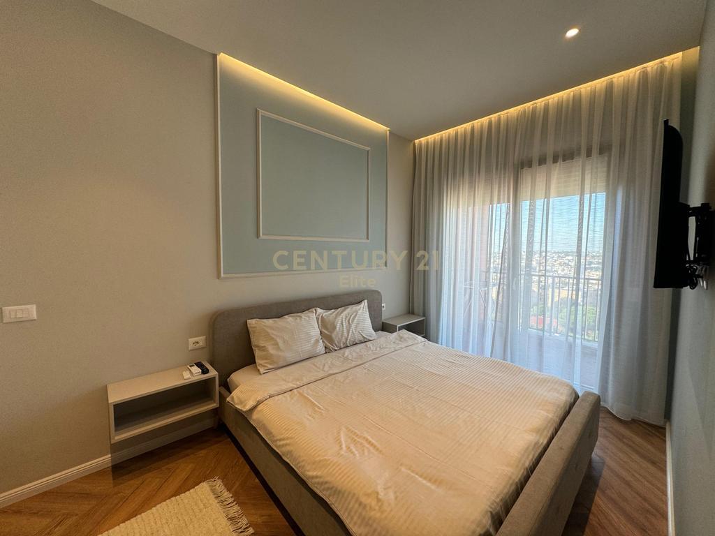 Apartament me Qira 1+1  tek tower bridge oxhaku