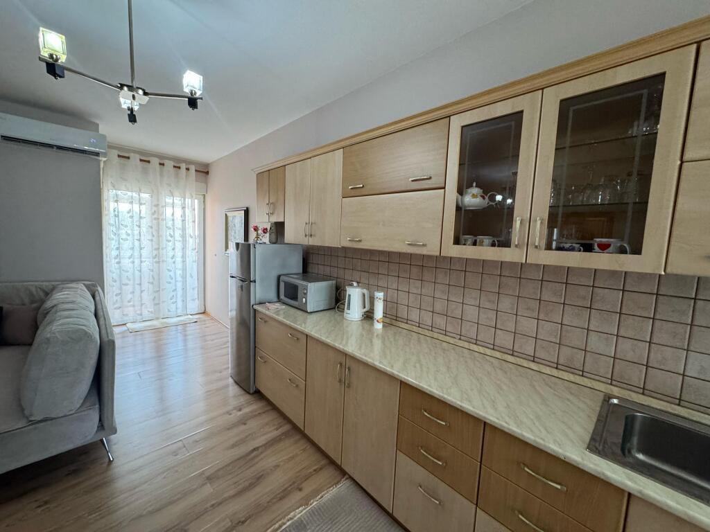 Apartment 1+1 for rent, Elbasan Street
