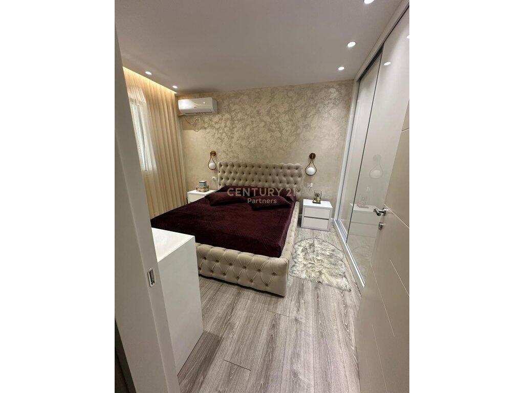 VICINO VILA L, VENDESI APPARTAMENTO 1+1