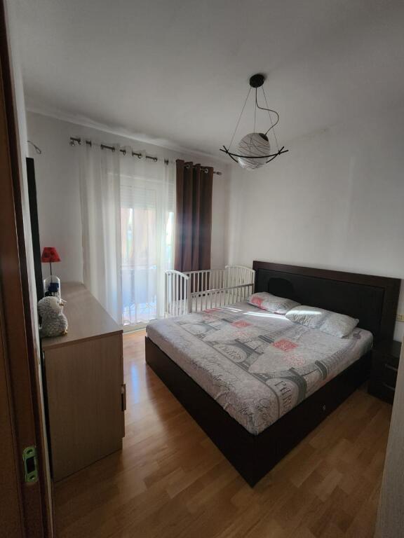 affitto, Appartamento 2+1+2 Via Ndre Mjeda, 500Euro/mese